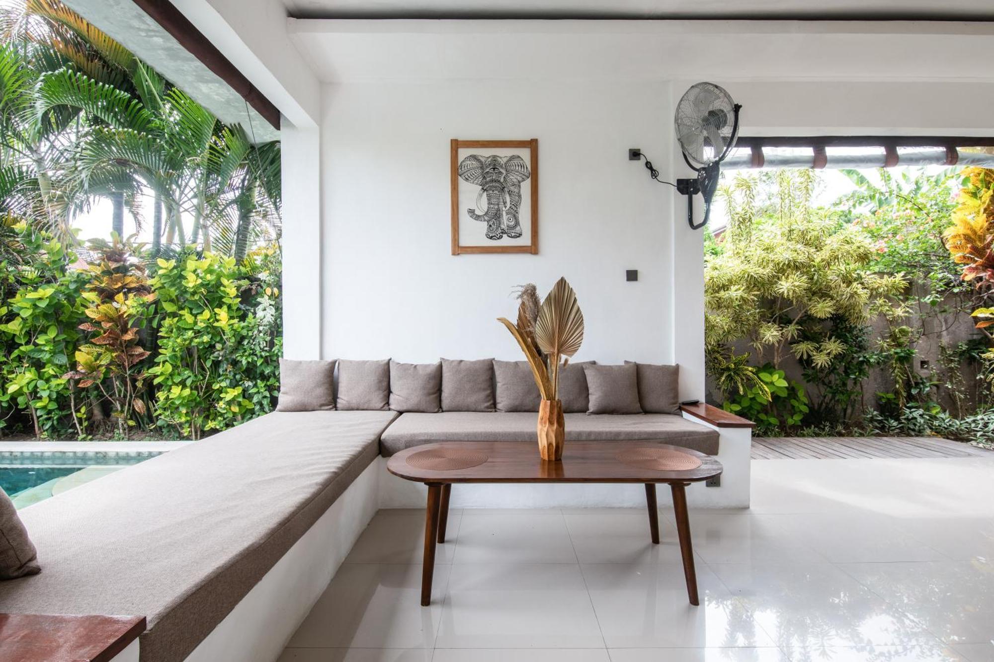Adorable 1Br Villas In The Herat Of Seminyak Bagian luar foto